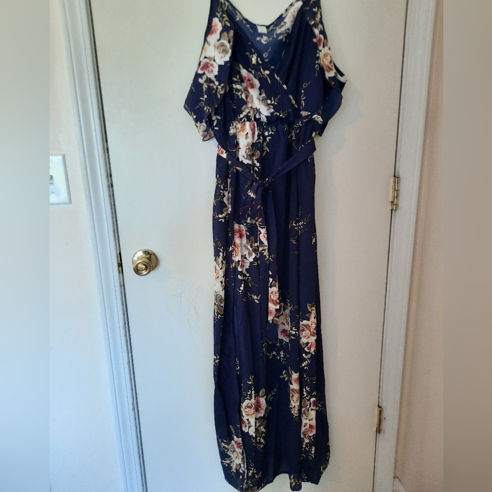 Navy floral dress size 1x
